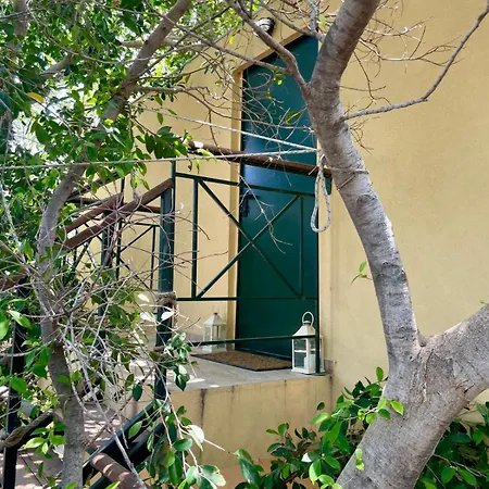 The Secret Treehouse Hersonissos (Crete)
